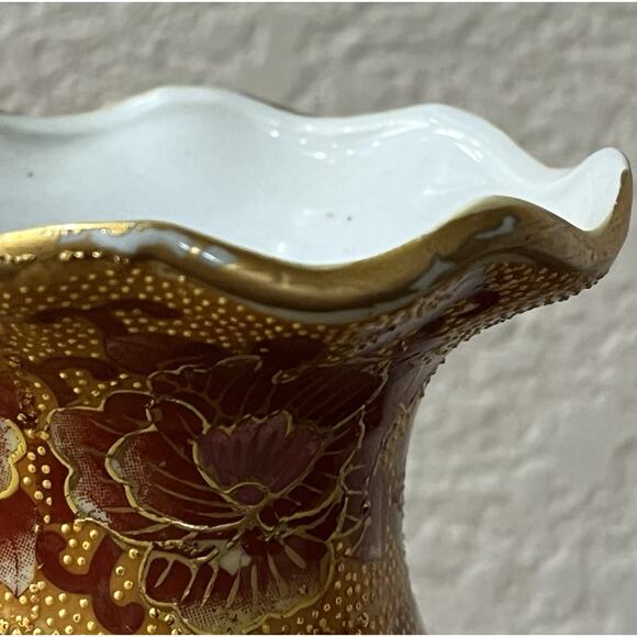 Vintage Japanese Satsuma Moriage Vase 10” Hand Painted Geisha Scene - Picture 6 of 8